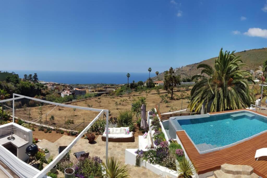 Casa Vina: A Spectacular Away From It All Holiday ラ・オロタバ エクステリア 写真