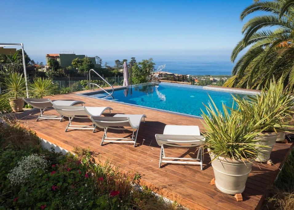 Casa Vina: A Spectacular Away From It All Holiday ラ・オロタバ エクステリア 写真