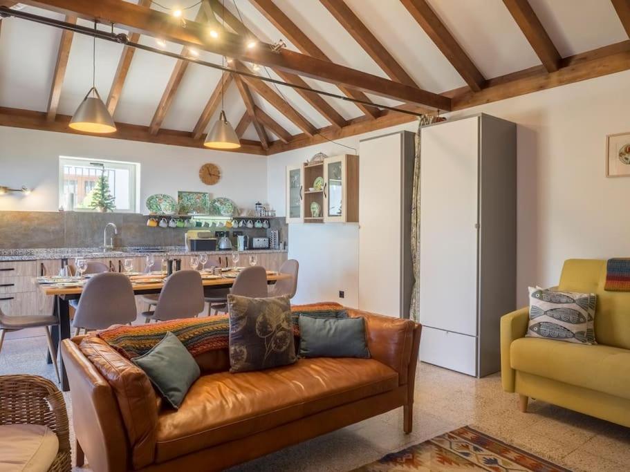 Casa Vina: A Spectacular Away From It All Holiday ラ・オロタバ エクステリア 写真